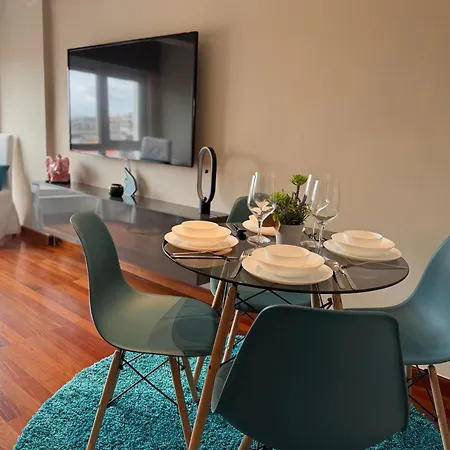 Apartment Con Vistas *