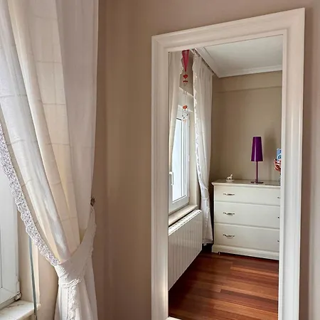 Apartment Con Vistas *